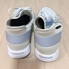 リーボック　メモリーテック　24.5の画像