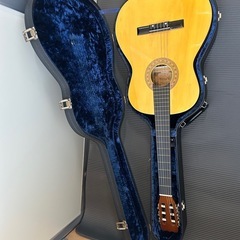 ギター、スタンド、譜面台の画像