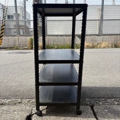 アイアンラック　スチールラック　キャスター付き　ブラック　陳列棚　整理棚の画像