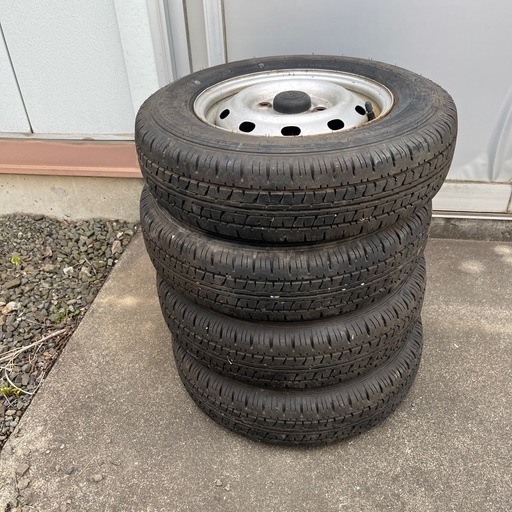 ダンロップ軽トラ用ホイール付きタイヤ
