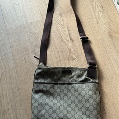 格安❣【訳あり】GUCCI❣グッチ❣ショルダーバッグ❣の画像