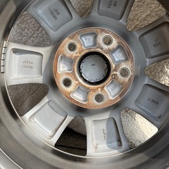 新型フリードAIR（GT）のホイール&タイヤセットの画像