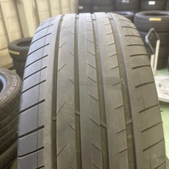 無料タイヤ　225/55R18【4323】の画像