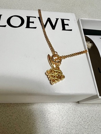 LOEWEネックレス　　　
