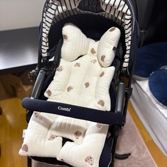 Combiメチャカルハンディオート4キャスplusエッグショックHFネイビーの画像