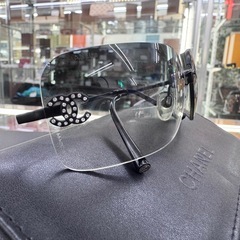 ☆ドリーム荒牧店☆CHANEL シャネル ラインストーン サングラス 4017の画像