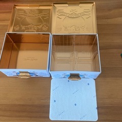 白い恋人⭐︎空き缶 2個セットの画像