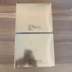 白い恋人⭐︎空き缶 2個セットの画像