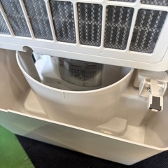 ○4070 美品！ 衣類乾燥機 除湿機 タンスのゲン 2023年製 コンプレッサー式除湿機 除湿器 30畳 の画像