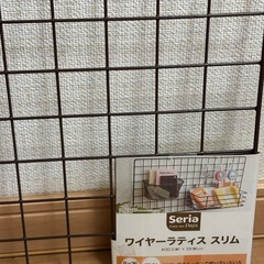 決まりました！ワイヤーメッシュパネル、木材の画像