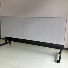 会議用テーブル
の画像