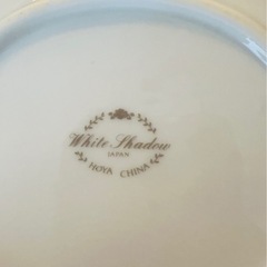 White Shadow カップ・ソーサーセットの画像