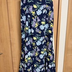 AND COUTURE アーリースプリングフラワースカート  定価¥14,300 の画像