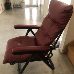 休憩椅子の画像