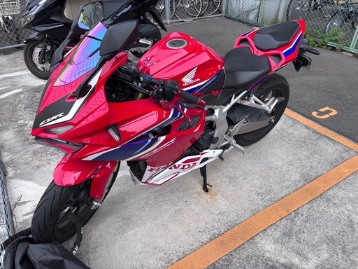 ホンダ CBR250rr トリコロール 2019年式 MC51