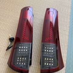 パレットMK21SLEDテールランプの画像