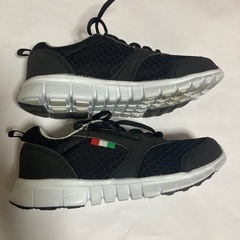 Risata スニーカー　22.5cmの画像