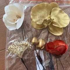 ヘアアクセサリー造花 5点セットの画像