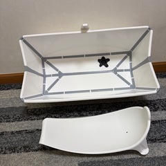 ストッケフレキシバス＋スタンド＋ニューボーンサポートの画像