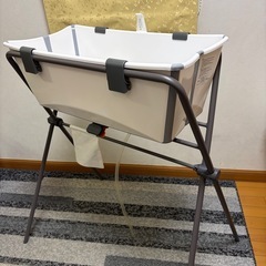 ストッケフレキシバス＋スタンド＋ニューボーンサポートの画像