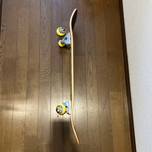 【美品】スケボー  スケートボード　ファンデーション　　