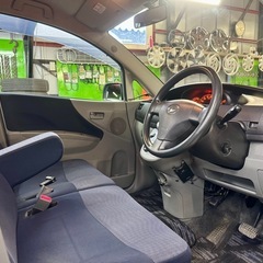 ダイハツ　ムーヴ　4WD 車検２年付　の画像