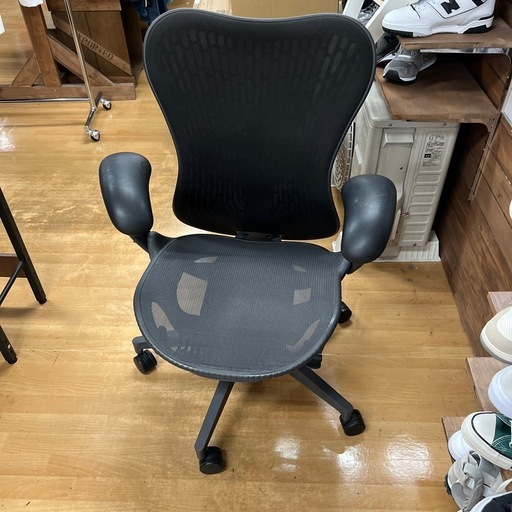 ハーマンミラー