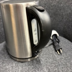【3/10お取引決定】Russell Hobbs 電気ケトル ステンレス1.0Lの画像