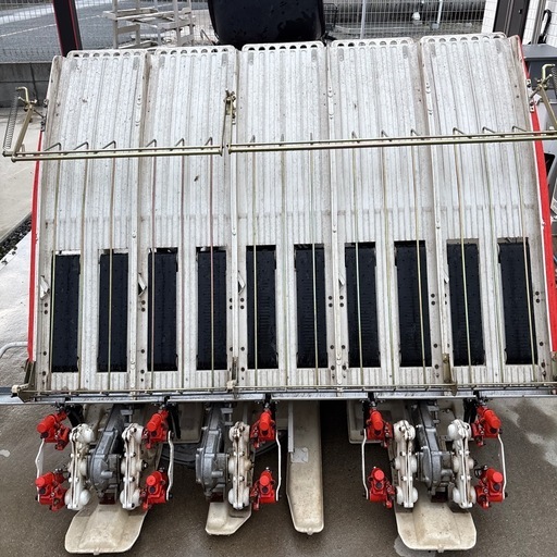 まだ値下げます、久保田田植え機