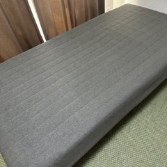 足付けベットの画像