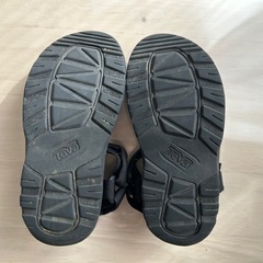 超美品✨Tevaキッズサンダル（16cm）の画像