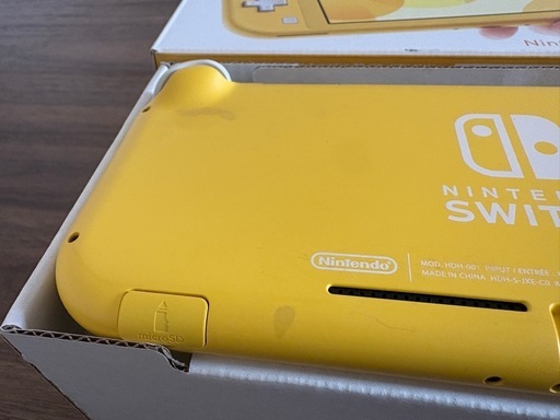 ニンテンドー　スイッチライト　Switch Lite イエロー 本体＋箱　動作確認済
