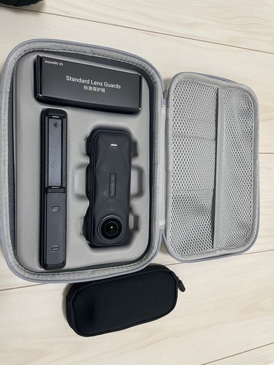 インスタ３６０X5 Insta360 X5バイクキットなど豪華セット！X5用Insta360 FlexiCareも加入済みでお得！