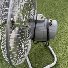 屋外　扇風機の画像