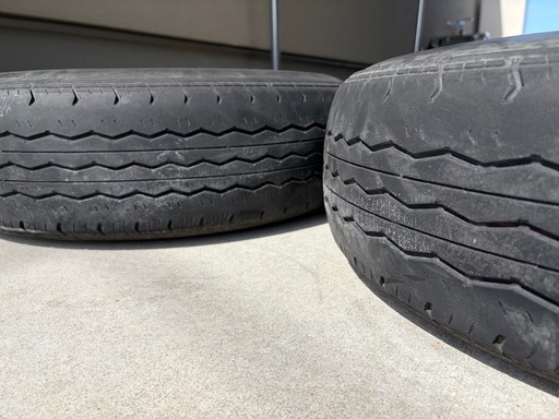 ハイエースタイヤセット