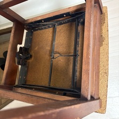 トムソン椅子 イス ピアノの画像