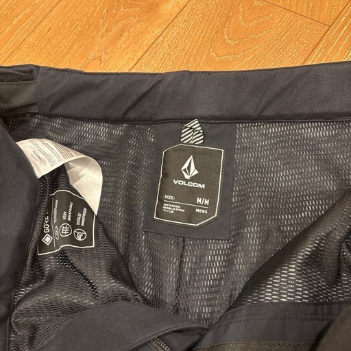 スノーボードウェア　　ボルコム　GORE-TEX