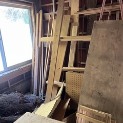 木材、廃材の画像
