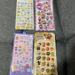 【取引中】シール28シートの画像