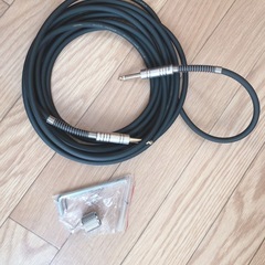 【引取先が決まりました】 Squire ベースの画像