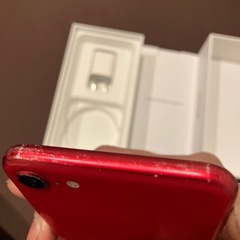 ※ジャンク iPhoneSE2   RED 128GBの画像