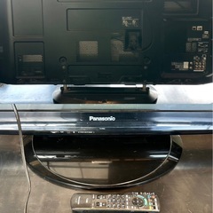 Panasonic VIERA 
2010年製　46型テレビ　大型の画像