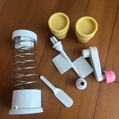 ハローキティ ソフトクリームパーティーの画像