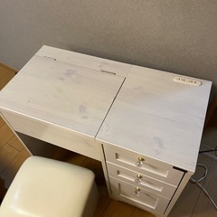 ドレッサーセットの画像