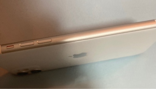 iPhone11　ホワイト　128GB   SIMフリー　　正規箱のみ付属　