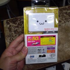 ＥＬＥＣＯＭ　Ｐｏｗｅｒ　Ｄｅｌｉｖｅｒｙ対応　ＵＳＢ　ＡＣ充電器　の画像