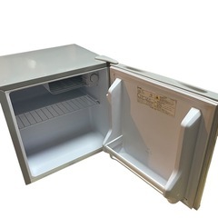 １ドア冷蔵庫　MR-50B 2019年製　小型冷蔵庫　株式会社アズマの画像