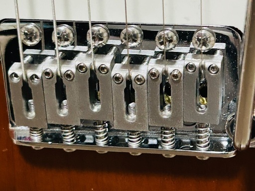 国産良品 コンポーネント ギター ストラトキャスター Stratocaster 2Pアルダー 虎杢ネック ほぼ新品