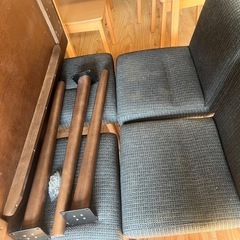 ダイニングテーブルの画像