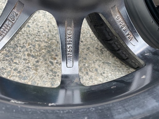 商談中　セレナ ノア用 195/65R15 スタッドレス ブリヂストン BLIZZAK ホイール付4本 溝あり